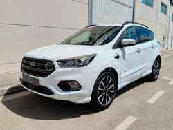 Blanco Usado 2017 Ford Kuga ST-Line SUV | 15.990 € (Precio justo)