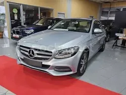 Azul Usado 2015 Mercedes C200 Avantgarde Berlina | 16.490 € (Precio justo)
