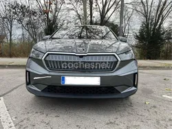Eléctrico Usado 2023 Skoda Enyaq iV SportLine SUV | 40.000 € (Un poco caro)