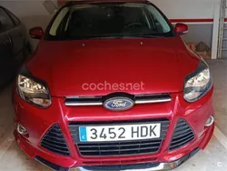 Rojo Usado 2011 Ford Focus Titanium Berlina | 9000 € (Un poco caro)
