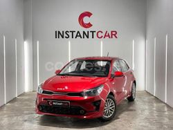Rojo Usado 2022 Kia Rio Berlina | 13.490 € (Precio justo)