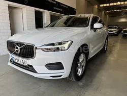Blanco Usado 2020 Volvo XC60 Momentum SUV | 25.500 € (Precio justo)