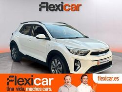 Blanco Usado 2023 Kia Stonic SUV | 14.990 € (Precio justo)