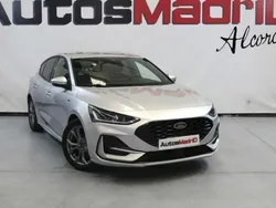 Plateado Usado 2022 Ford Focus ST-Line Berlina | 16.490 € (Buen precio)