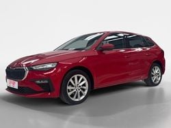 Rojo Usado 2024 Skoda Scala Selection Utilitario | 19.290 € (Precio justo)