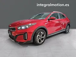 Rojo Usado 2024 Kia XCeed SUV | 21.490 € (Precio justo)