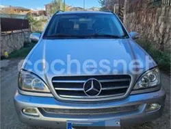 Gris / plata Usado 2004 Mercedes ML400 SUV | 4400 € (Super precio)