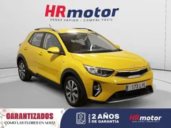 Amarillo Usado 2022 Kia Stonic SUV | 13.900 € (Buen precio)