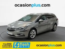 Gris Usado 2016 Opel Astra Excellence Familiar | 13.290 € (Un poco caro)
