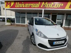 Blanco Usado 2017 Peugeot 208 Access Utilitario | 8690 € (Precio justo)