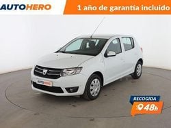 Blanco Usado 2015 Dacia Sandero Lauréate Utilitario | 8499 € (Precio justo)