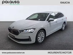 Blanco Usado 2024 Skoda Superb Selection Familiar | 35.800 € (Buen precio)