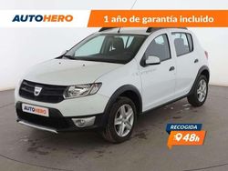 Blanco Usado 2014 Dacia Sandero Stepway Utilitario | 8899 € (Precio justo)
