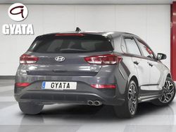 Gris / plata Usado 2024 Hyundai i30 N Line Berlina | 19.990 € (Precio justo)