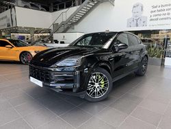 Negro Usado 2023 Porsche Cayenne SUV | 103.000 € (Un poco caro)