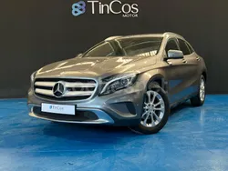 Gris / plata Usado 2013 Mercedes GLA220 Style SUV | 16.990 € (Buen precio)