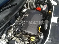 Blanco Usado 2013 Dacia Sandero Lauréate Utilitario | 6000 € (Precio justo)