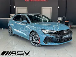 Gris / plata Usado 2025 Audi RS3 Sportback Premium Utilitario | 76.900 € (Super precio)