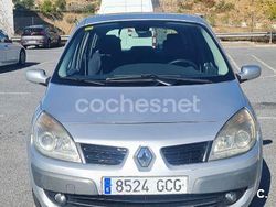 Gris / plata Usado 2008 Renault Scénic II Dynamique Monovolumen | 2900 € (Precio justo)