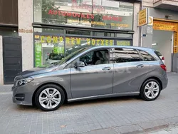 Gris / plata Usado 2015 Mercedes B180 Urban Monovolumen | 16.990 € (Precio justo)