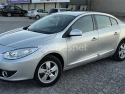 Gris / plata Usado 2012 Renault Fluence Berlina | 5900 € (Caro)