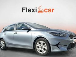 Gris Usado 2022 Kia Ceed Berlina | 14.790 € (Super precio)