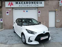 Blanco Usado 2021 Toyota Yaris Hybrid Style Berlina | 15.490 € (Super precio)