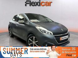Gris / plata Usado 2017 Peugeot 208 Allure Utilitario | 7990 € (Precio justo)