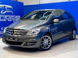 Gris / plata Usado 2009 Mercedes B180 Monovolumen | 8490 € (Un poco caro)