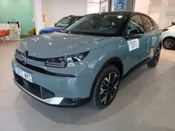 Gris Nuevo 2025 Citroën e-C4 Shine Berlina | 32.900 € (Caro)