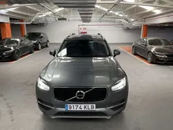 Gris / plata Usado 2018 Volvo XC90 Momentum SUV | 31.900 € (Precio justo)