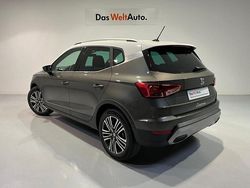 Gris Usado 2024 Seat Arona Xperience SUV | 19.900 € (Un poco caro)