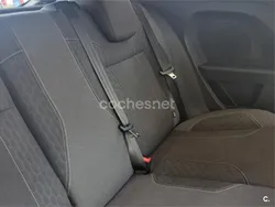 Rojo Usado 2014 Ford Fiesta Sport Utilitario | 5500 €