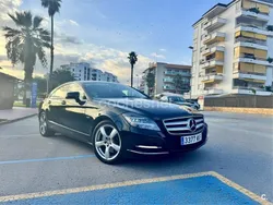 Negro Usado 2012 Mercedes CLS250 Berlina | 15.900 €