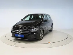 Negro Usado 2021 Mercedes B180 Monovolumen | 29.895 € (Caro)