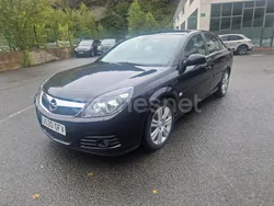 Negro Usado 2008 Opel Vectra Elegance Berlina | 4200 €