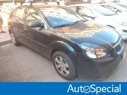 Negro Usado 2011 Kia Rio Active Utilitario | 5990 €