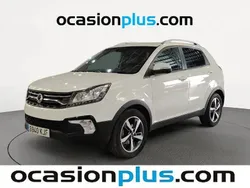 Blanco Usado 2018 Ssangyong Korando Limited SUV | 14.364 € (Precio justo)
