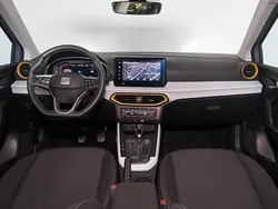 Gris plata Usado 2024 Seat Arona Style SUV | 19.290 € (Precio justo)