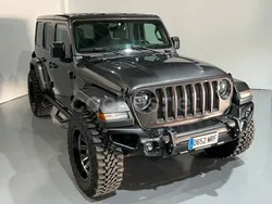 Gris / plata Usado 2018 Jeep Wrangler Unlimited Sahara SUV | 54.900 € (Caro)