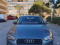 Gris / plata Usado 2015 Audi A3 Ambiente Berlina | 12.700 € (Precio justo)