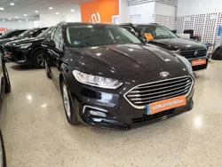 Negro Usado 2020 Ford Mondeo Titanium Familiar | 16.999 € (Caro)