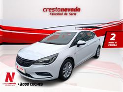 Blanco Usado 2017 Opel Astra Business Utilitario | 13.990 € (Un poco caro)