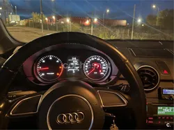 Marrón Usado 2014 Audi A1 Sportback Ambition Utilitario | 10.700 € (Super precio)