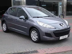 Gris Usado 2010 Peugeot 207 Utilitario | 7750 €
