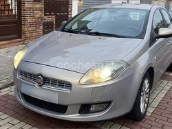 Gris / plata Usado 2011 Fiat Bravo Active Utilitario | 4200 € (Precio justo)