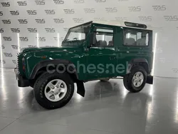 Verde Usado 2002 Land Rover Defender SUV | 26.900 € (Un poco caro)