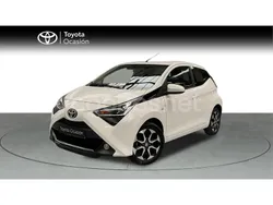 Blanco Usado 2021 Toyota Aygo X-play Utilitario | 12.900 € (Precio justo)