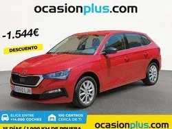 Rojo Usado 2020 Skoda Scala Ambition Utilitario | 15.446 € (Precio justo)