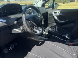 Beige Usado 2018 Peugeot 2008 Style SUV | 7500 € (Precio justo)